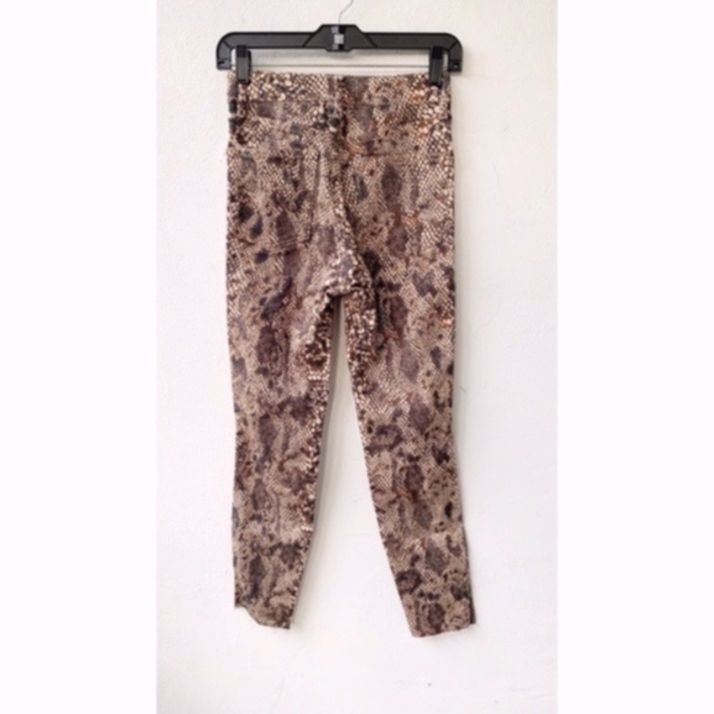 Revolve Free People High Rise Raw Hem Jegging Jean Cropped Skinny Two Faced 27 - Picture 7 of 9
